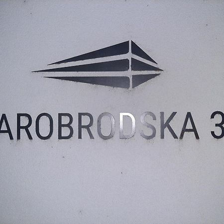 Apartman Viaggio Σρέμσκα Μιτρόβιτσα Εξωτερικό φωτογραφία