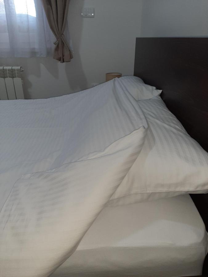 Apartman Viaggio Σρέμσκα Μιτρόβιτσα Εξωτερικό φωτογραφία