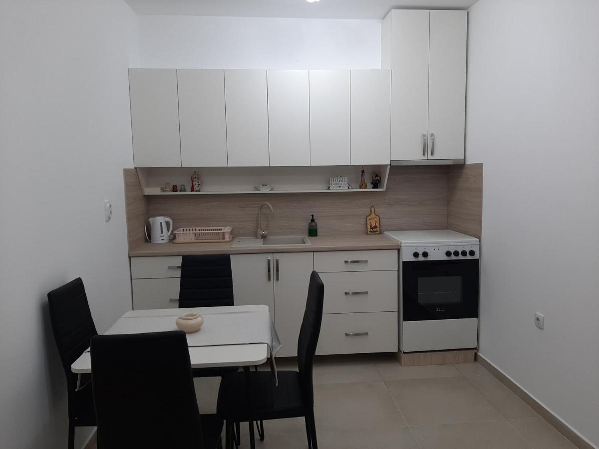Apartman Viaggio Σρέμσκα Μιτρόβιτσα Εξωτερικό φωτογραφία